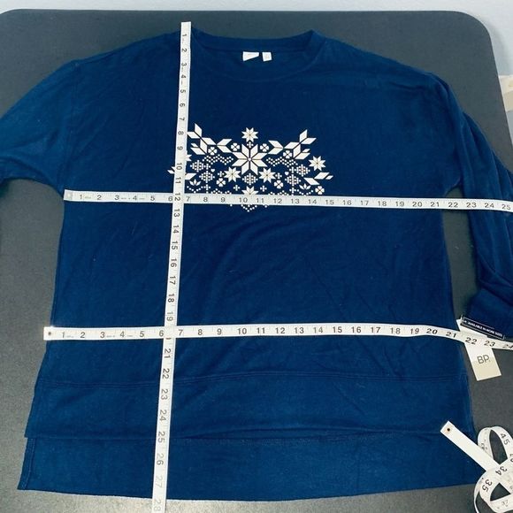 NWT BP from Nordstrom Cozy Lounge Top M navy Snowflake - Picture 11 of 15